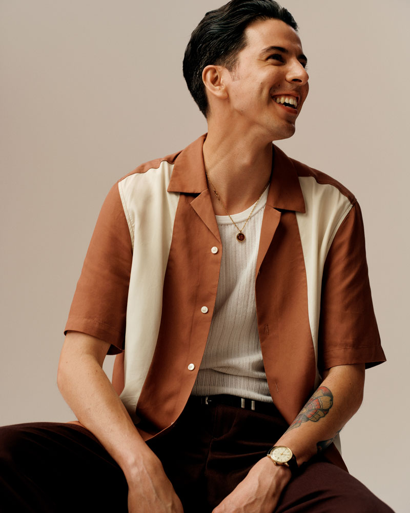 Colleague smiling, representing H&M Group’s inclusive and open company culture.